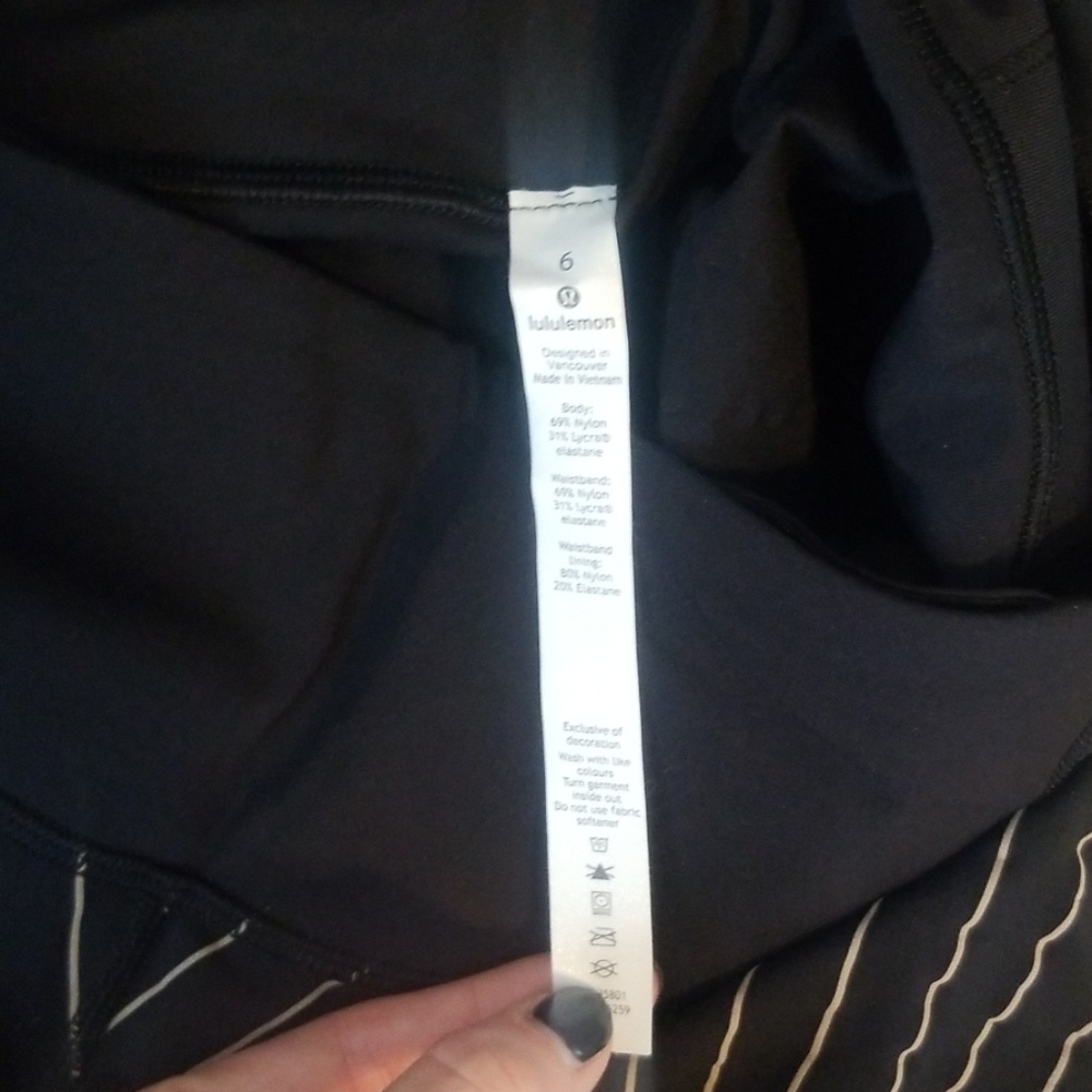 Special Edition Lululemon Speed Wunders - image 4